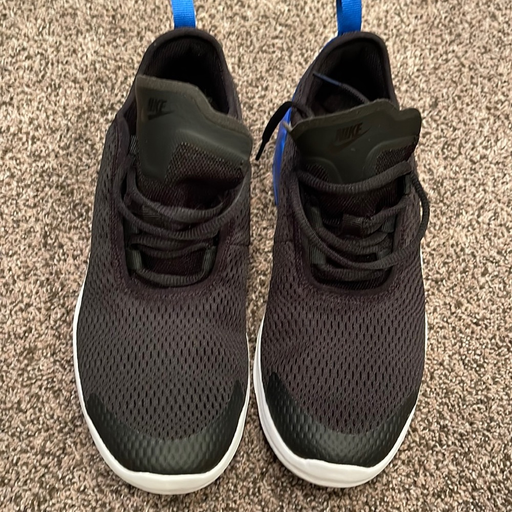 Nike air max shoes
